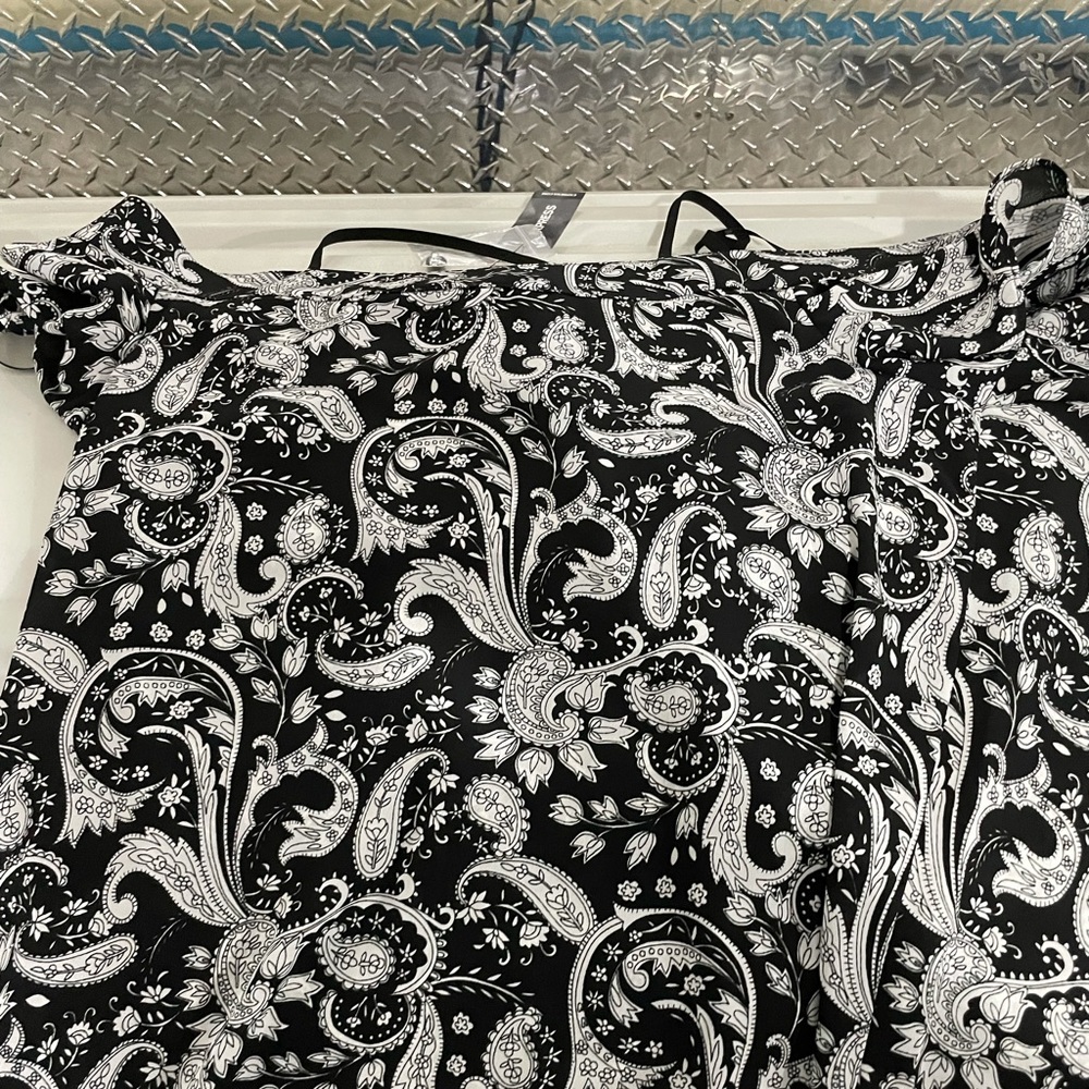 Women’s Express Top size xs